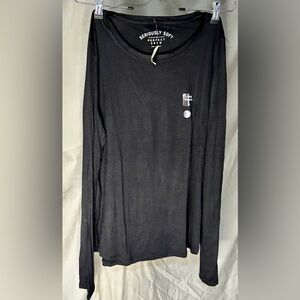AEROPOSTALE SERIOUSLY SOFT PERFECT CREW LONG SLEEVE